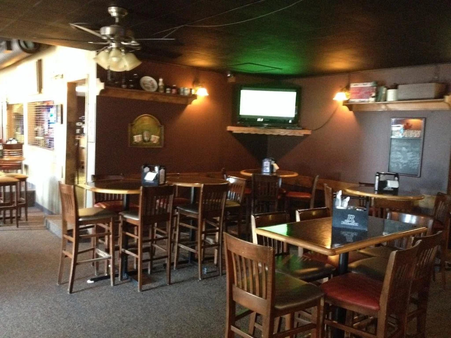 Chubby's Bar & Motel