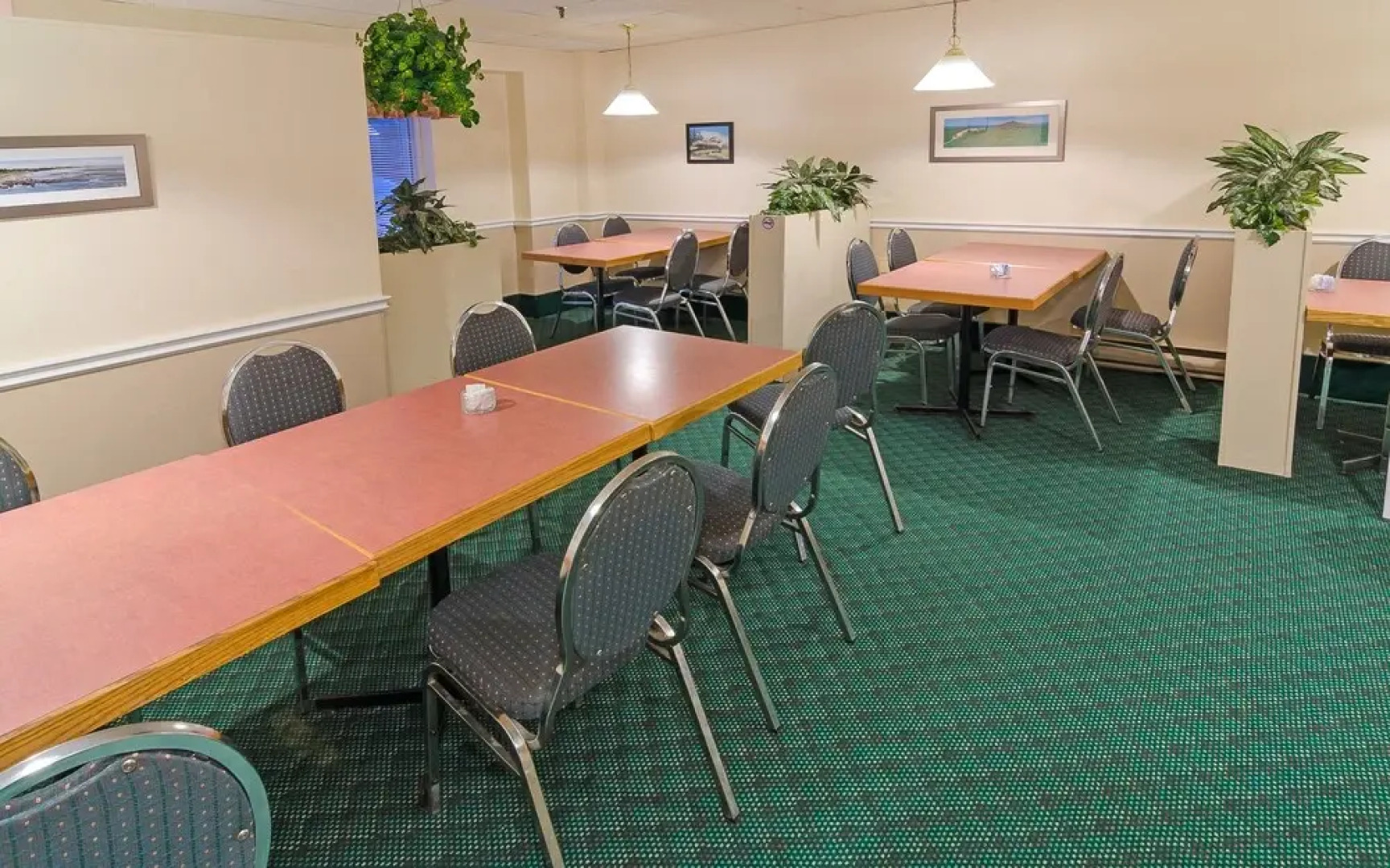 Coastal Inn Dartmouth