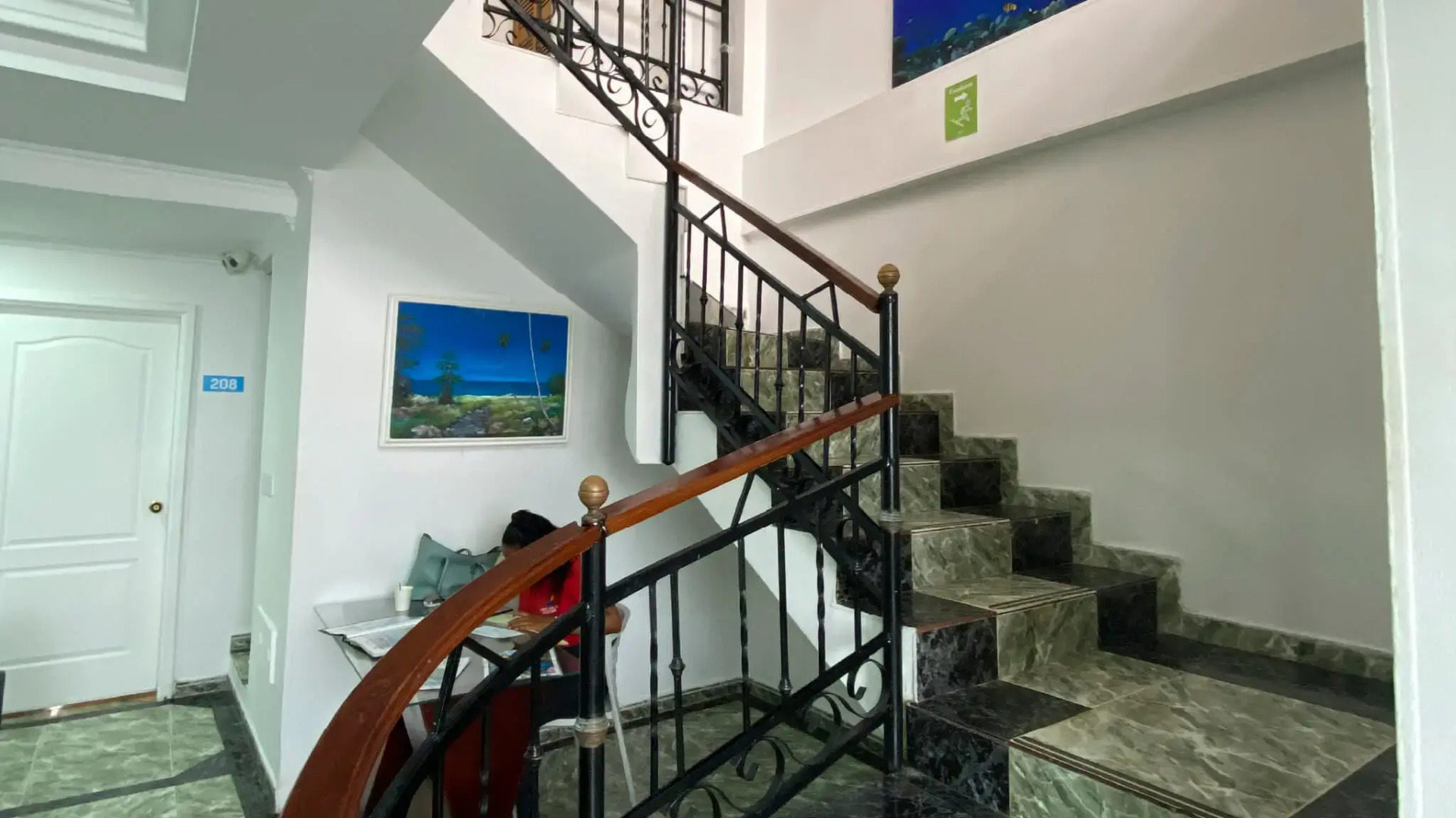 On Vacation Coral Flower