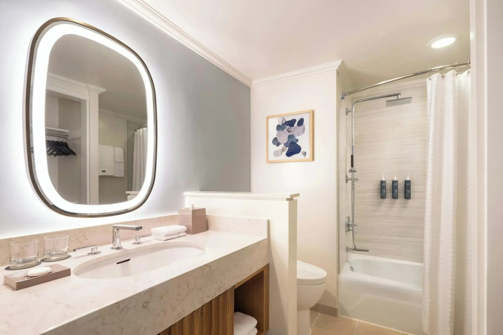 Moana Surfrider, A Westin Resort & Spa, Waikiki Beach