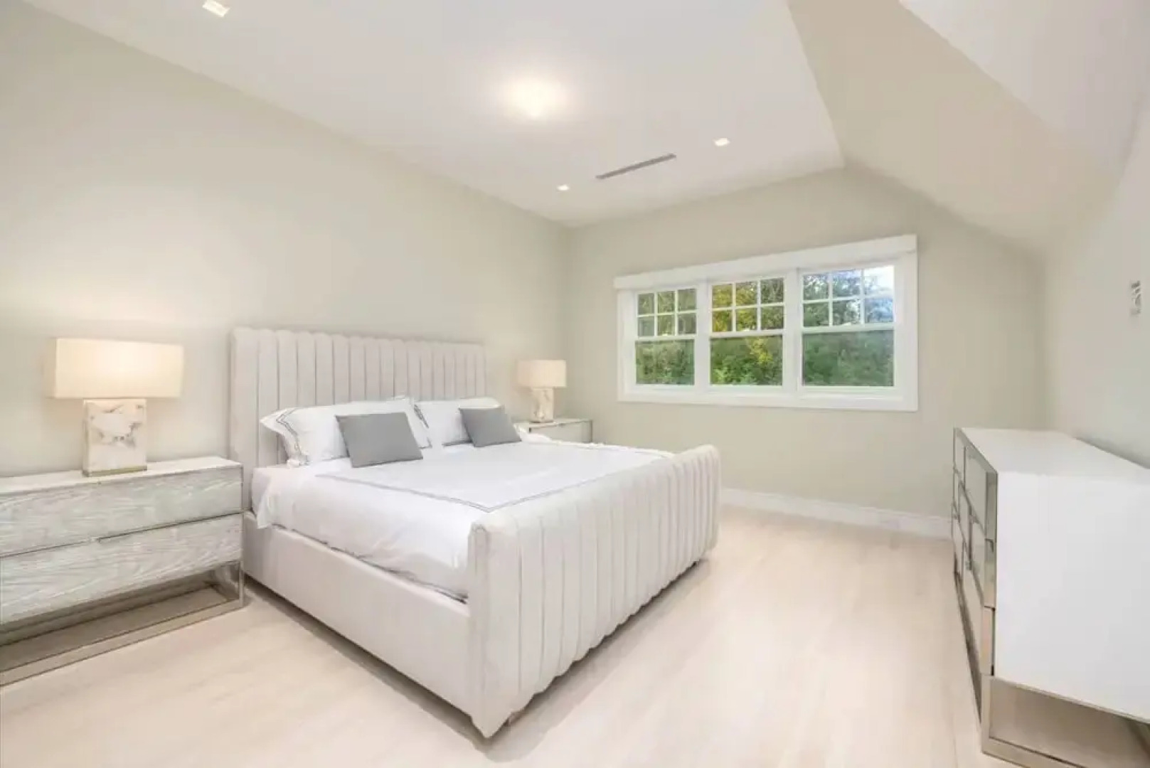 Luxury Villa 7br 7baths With a Private Pool Hamptons