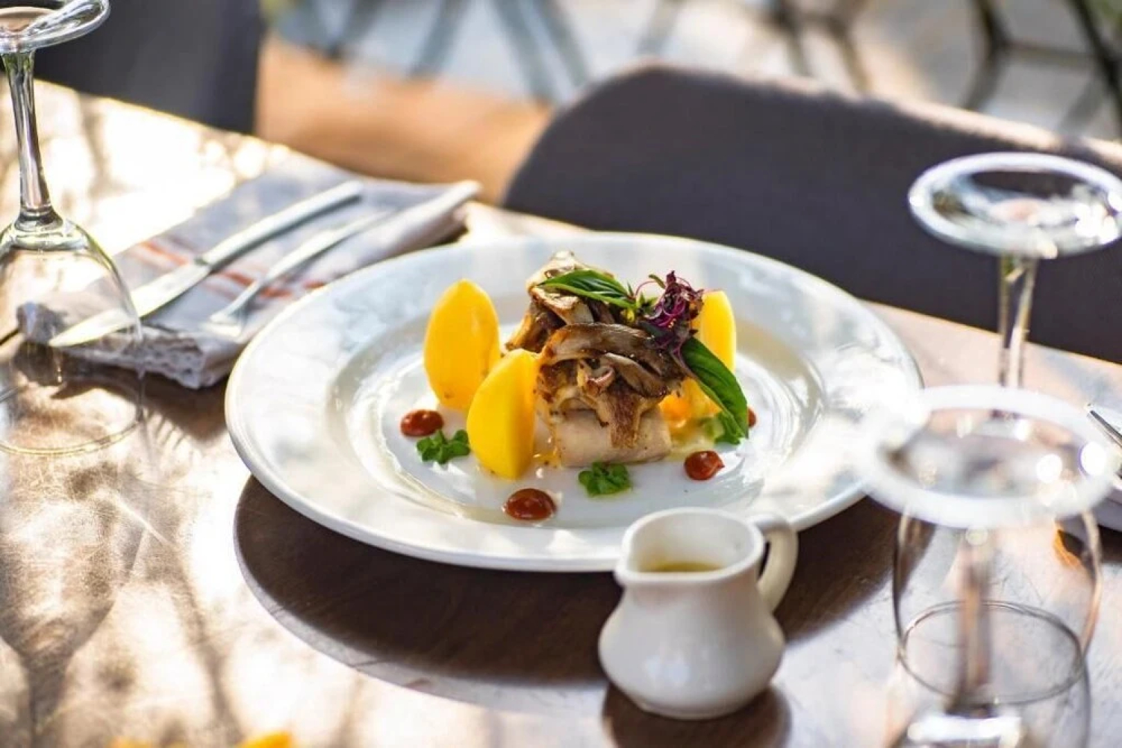 Le Petit Village Hotel & Spa
