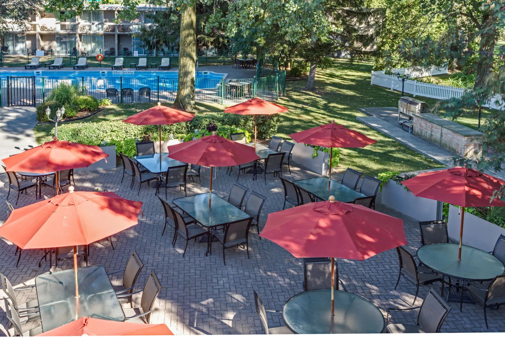 Four Points by Sheraton Point Edward Sarnia