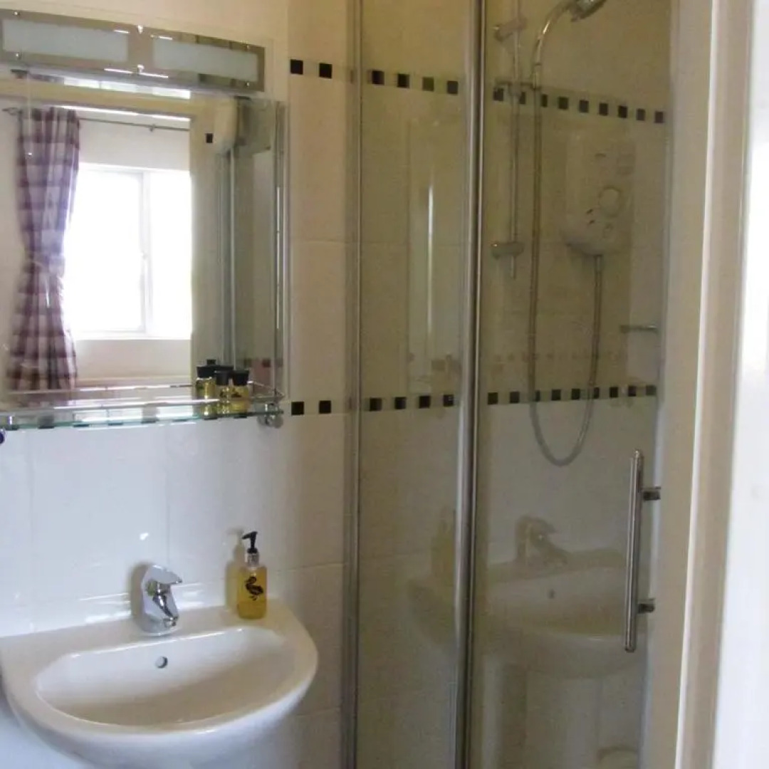 Treetops Guest House