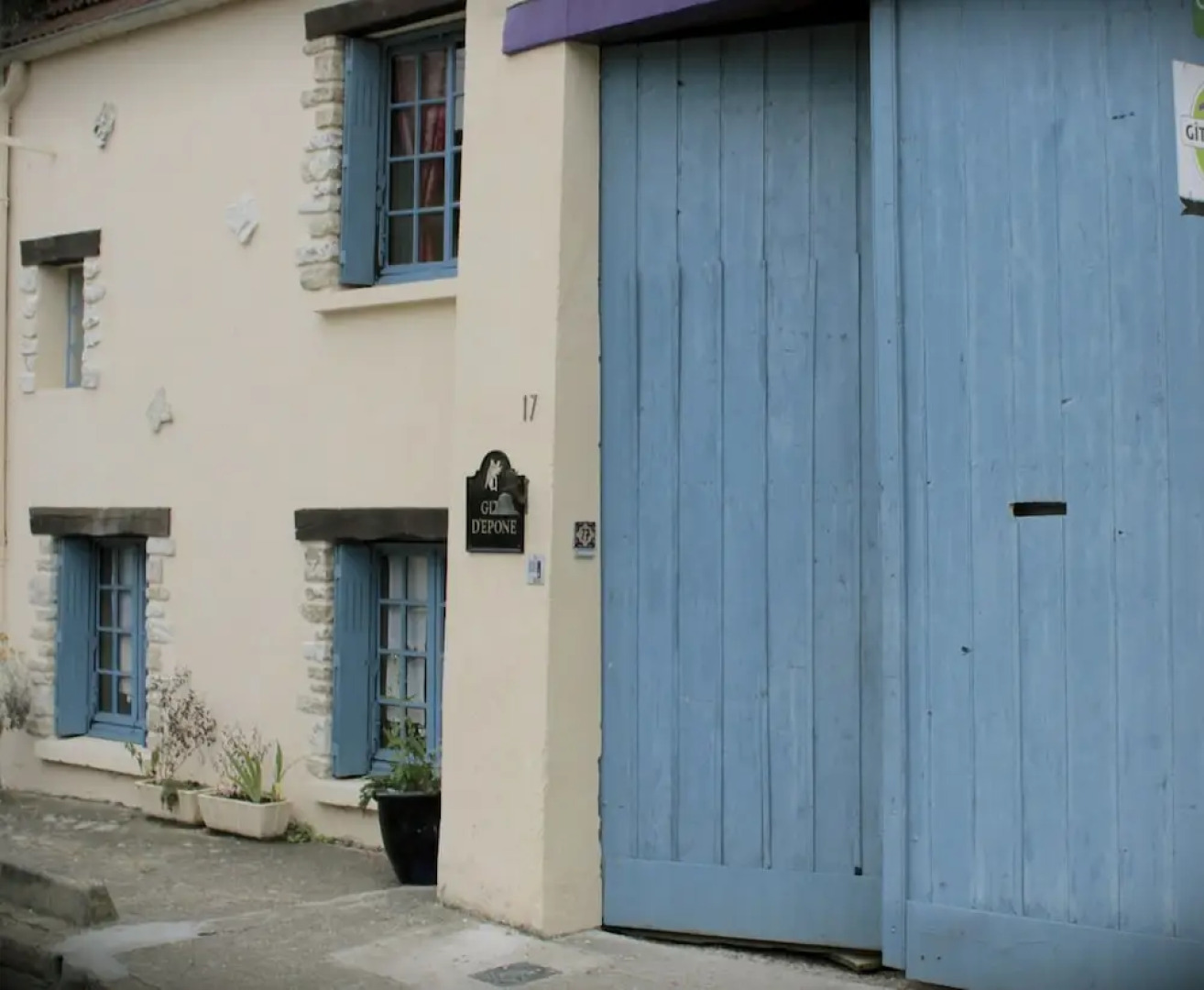 GITE D 'EPONE ,l'ami des cyclistes