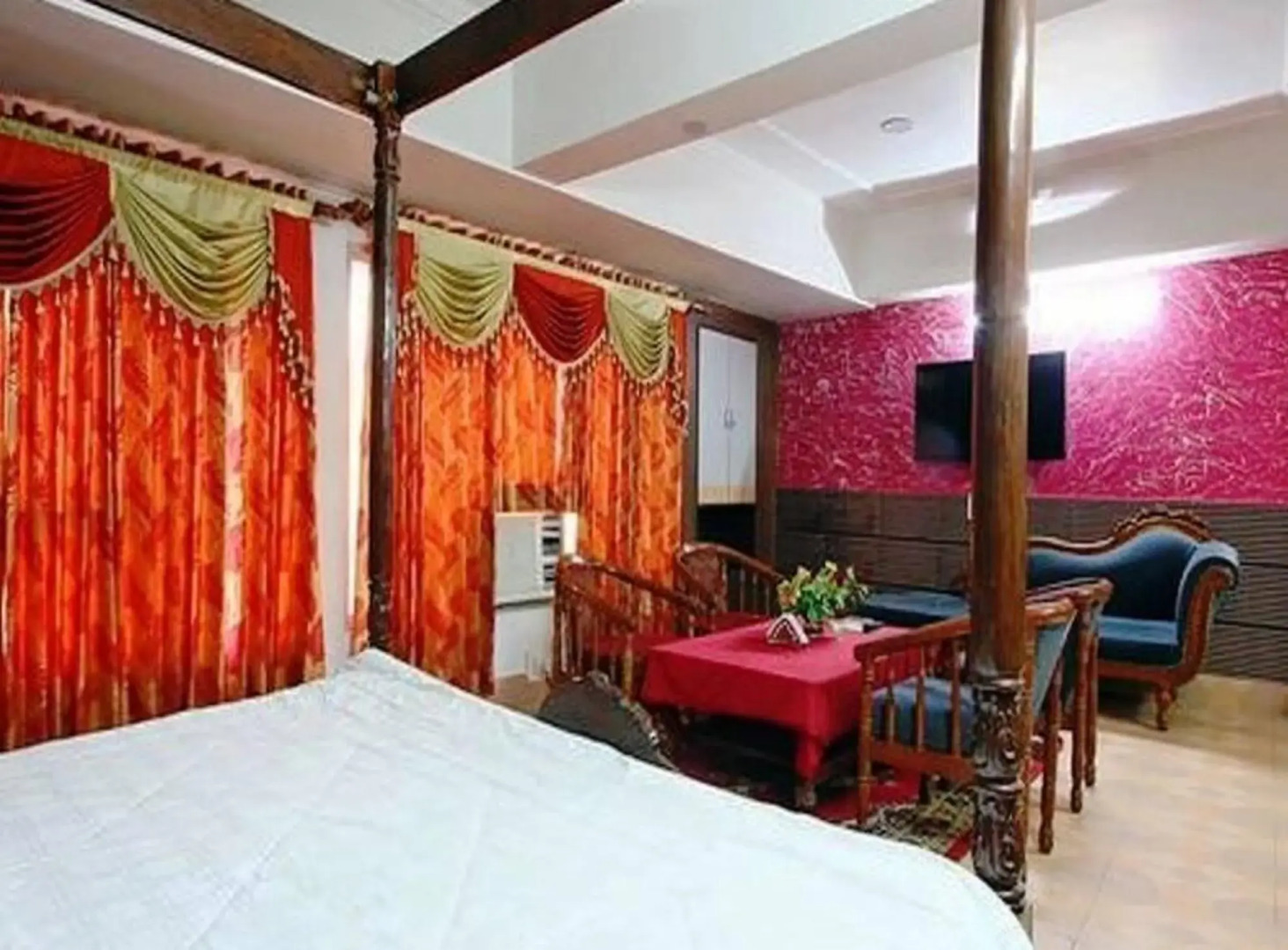 Hotel Swastik
