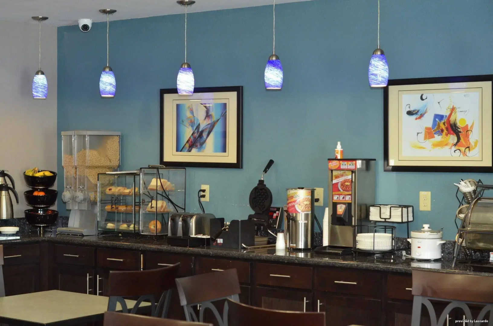 Best Western Plus Kenedy Inn