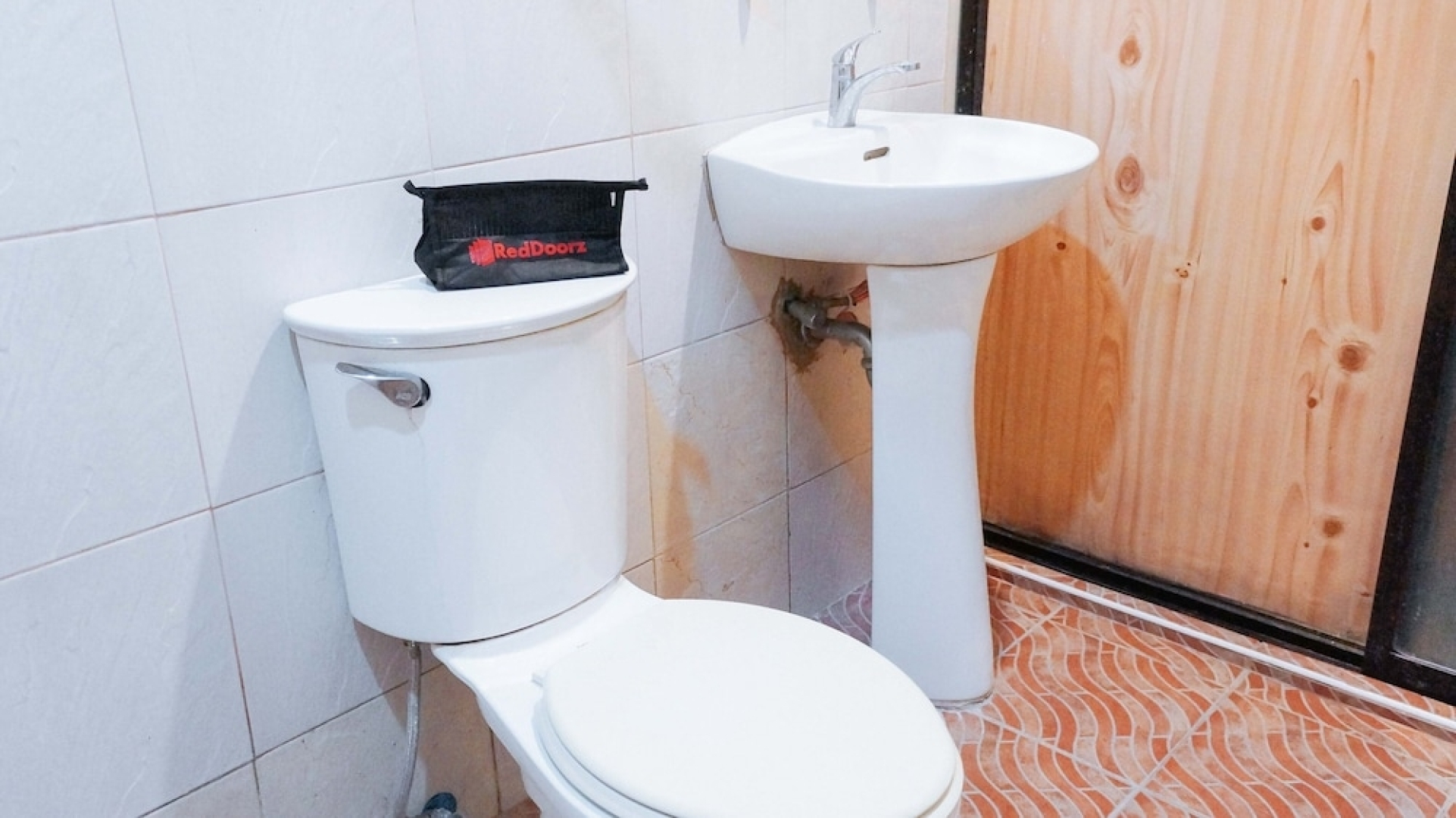 RedDoorz Plus @ Valencia Bohol