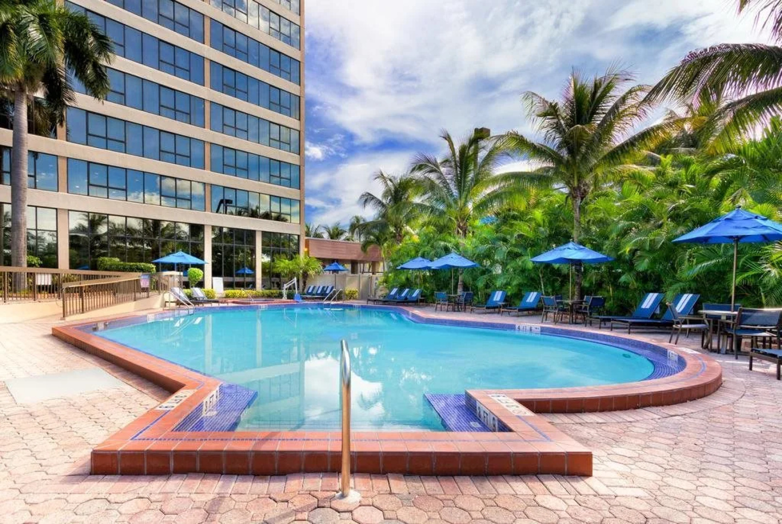 Holiday Inn Miami West - Airport Area by IHG