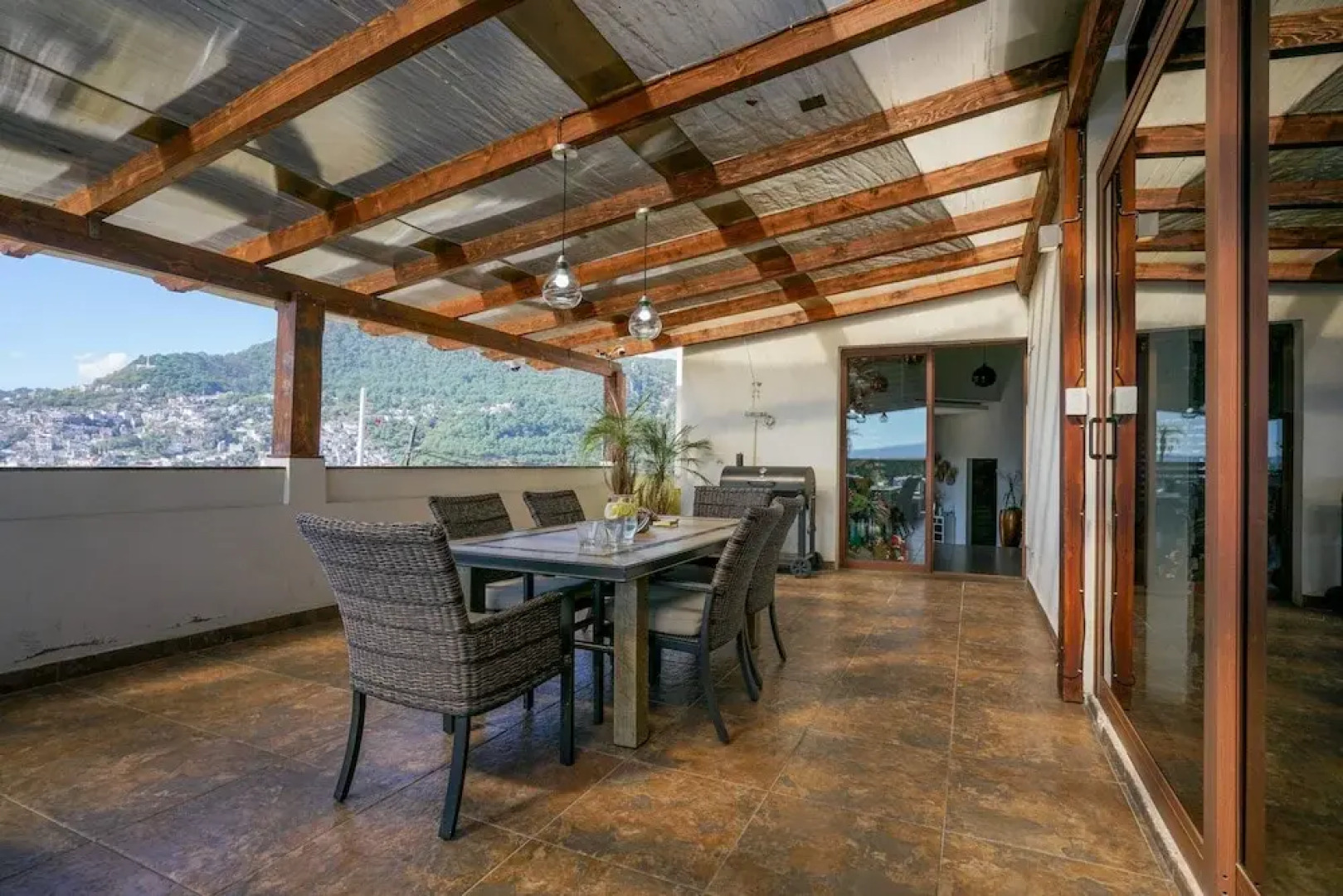 Casa El Mirador Jacuzzi and Terrace