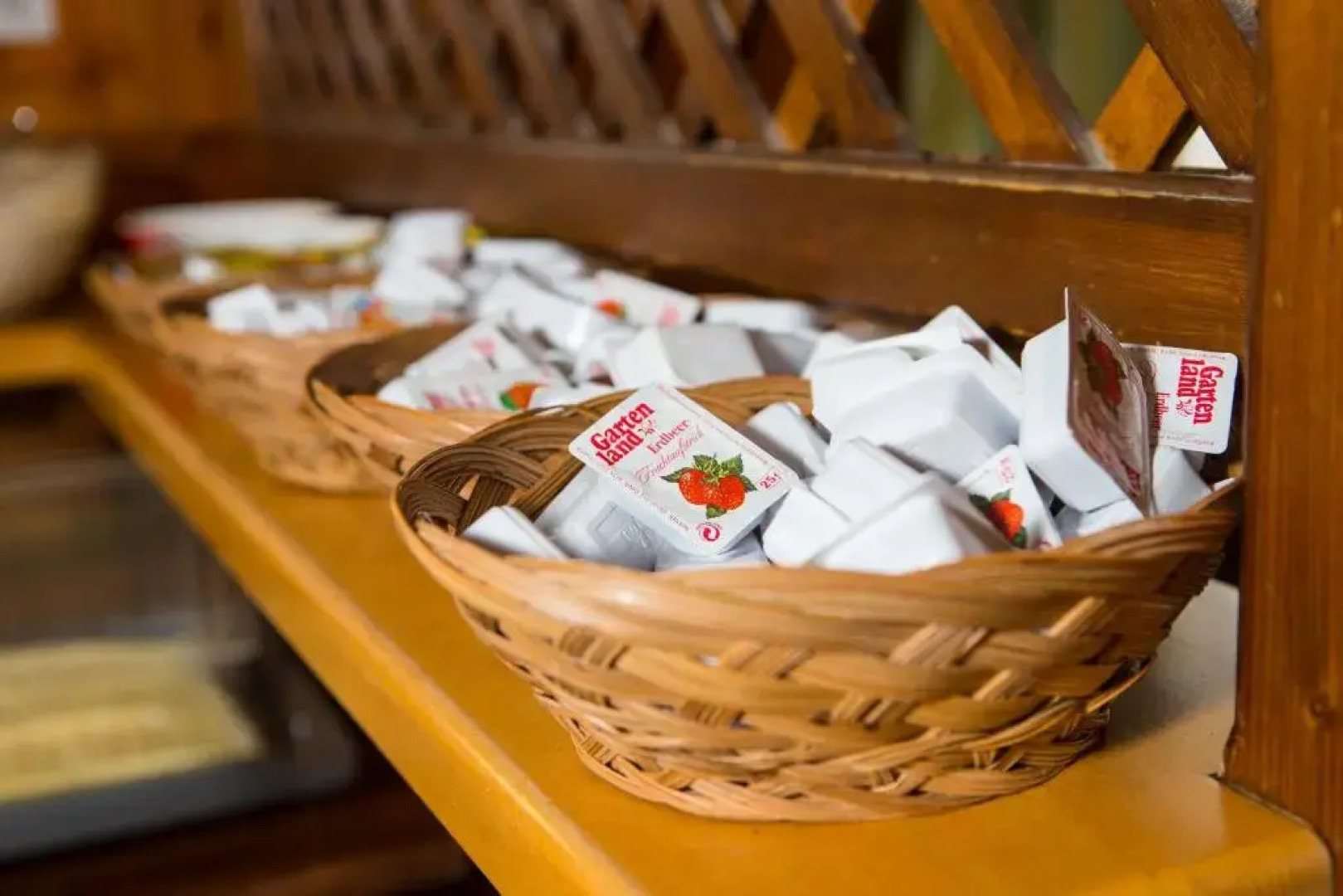 Yoho International Youth Hostel