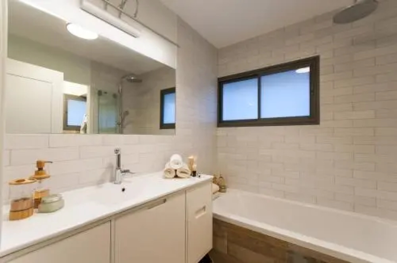 Ben Gurion Apartment