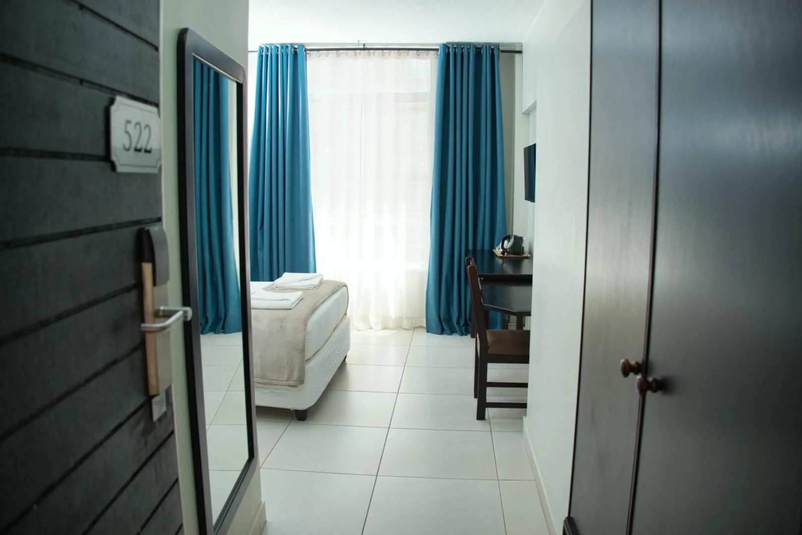 Gooderson Tropicana Hotel