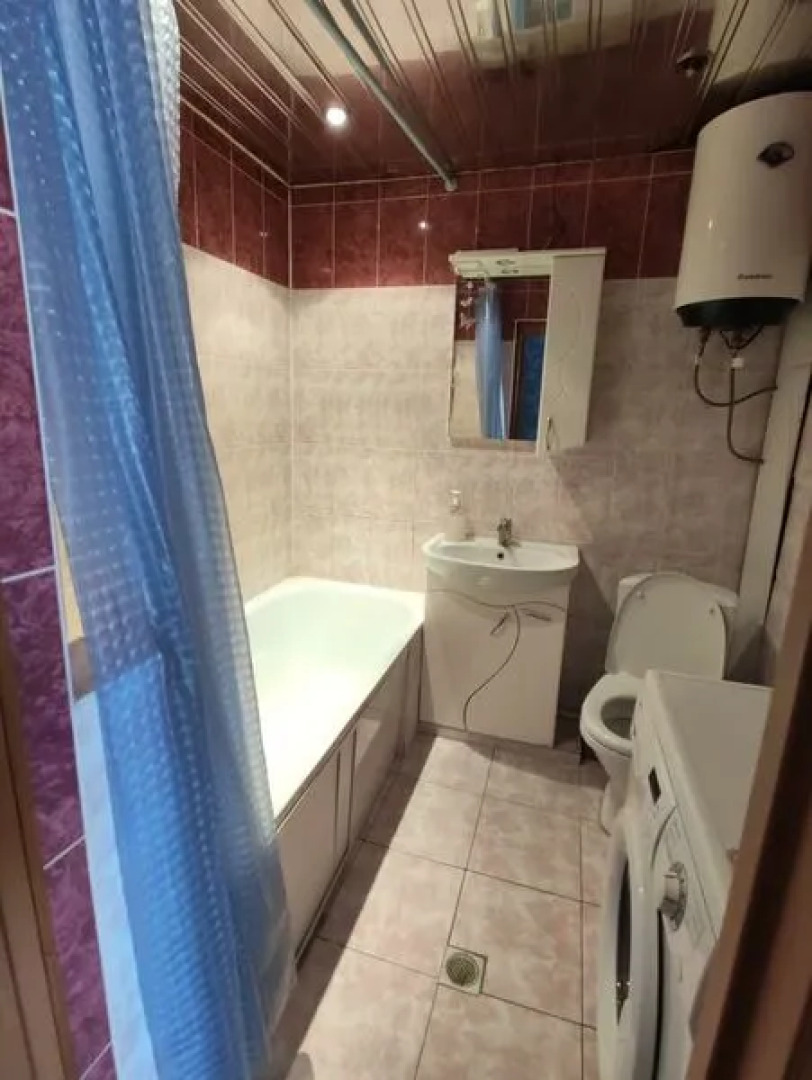 Flat on str. Mira bld. 13 Selena