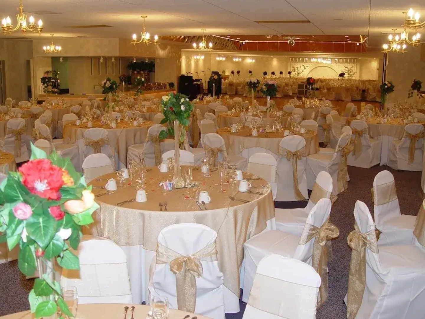 Spectacle Lake Lodge