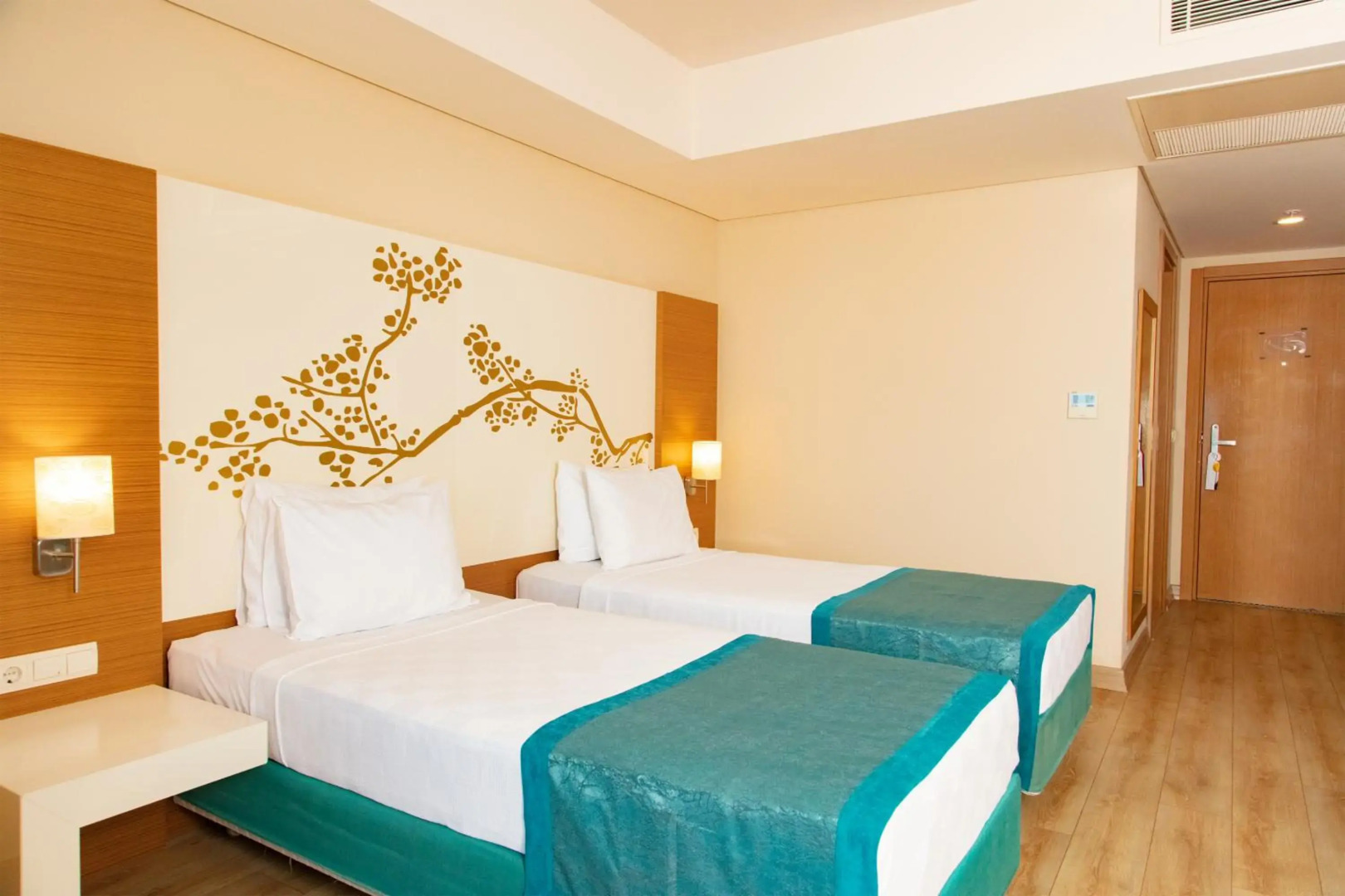 Venosa Beach Resort & Spa