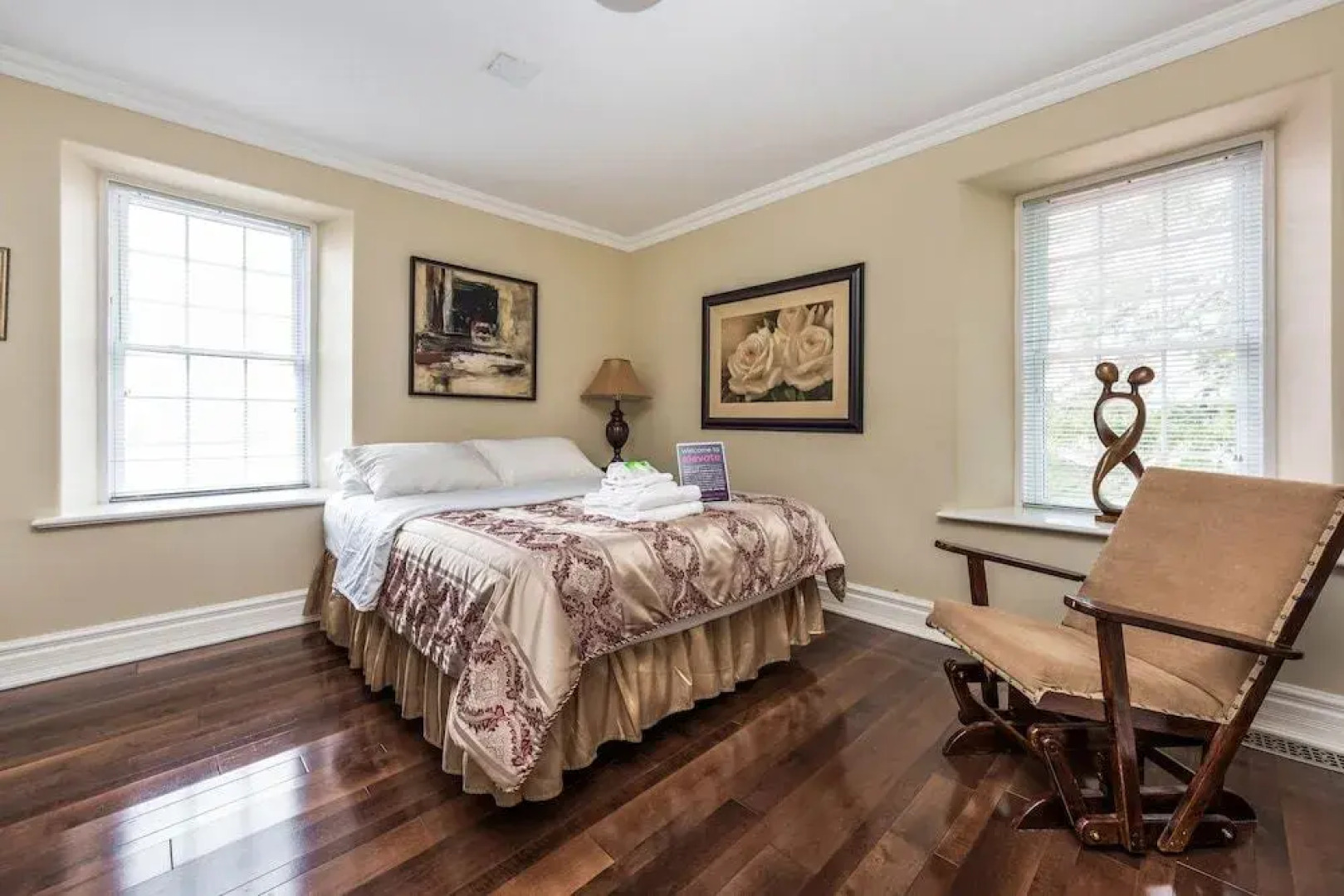 CastleView Inn by Elevate Rooms