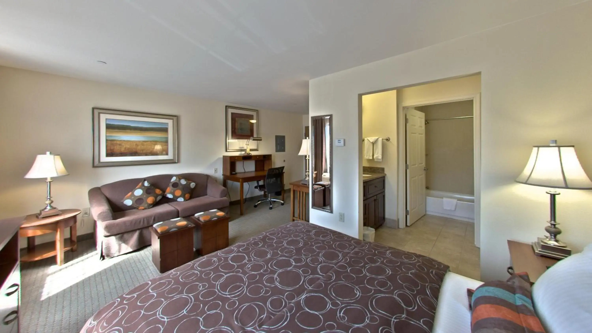 Staybridge Suites East Stroudsburg - Poconos by IHG