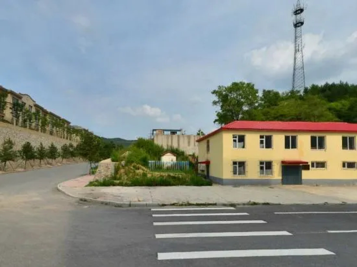 Huanren Qingfeng Hotel