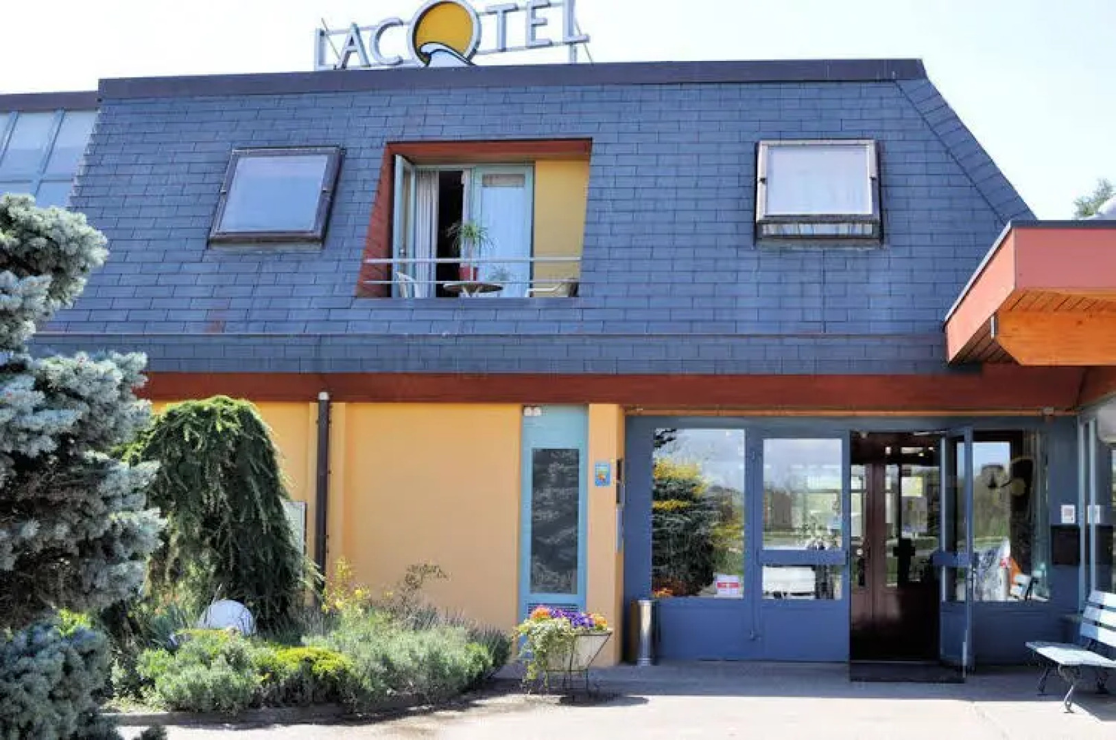 Hotel Lacotel