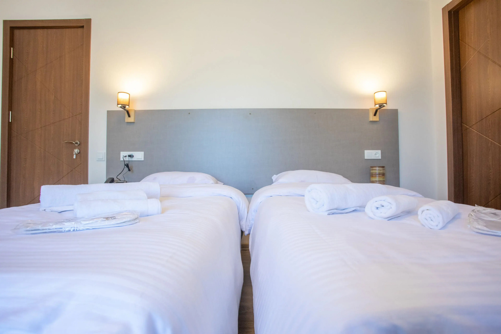 Отель Green Town