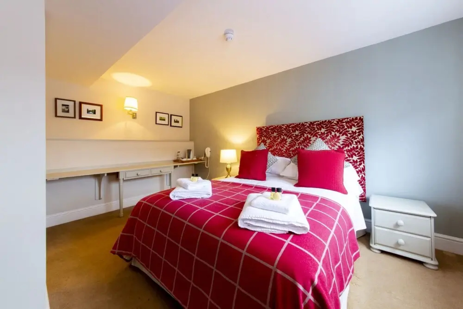 The White Hart Inn