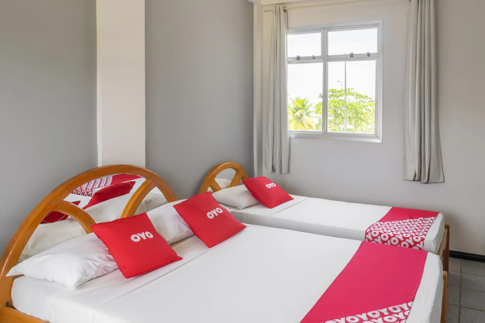 OYO Piuma Palace Hotel