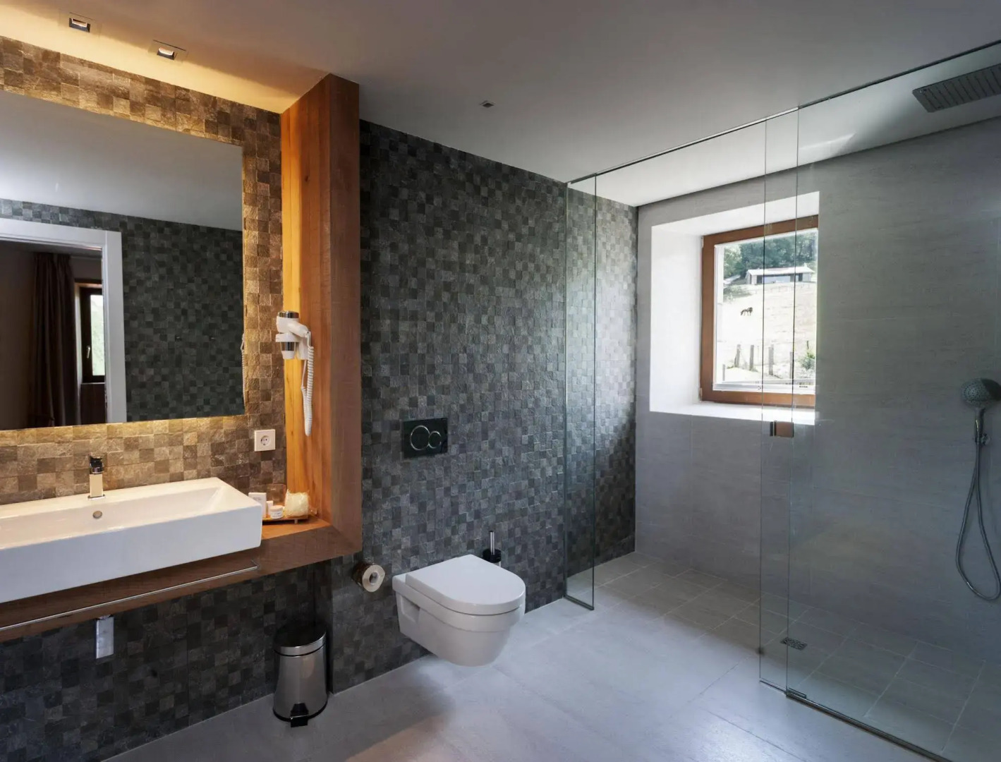 Palacio de Yrisarri by IrriSarri Land