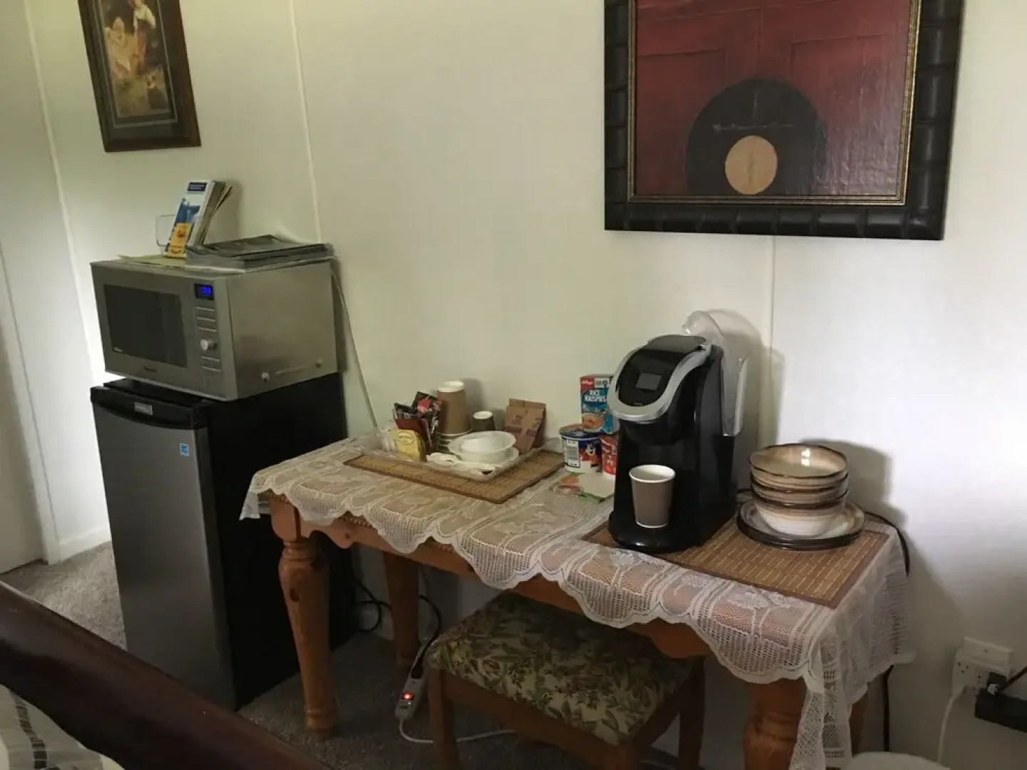 Nana's Nest And Breakfast