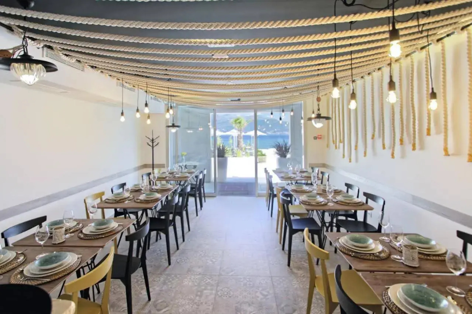 Kalamota Beach House