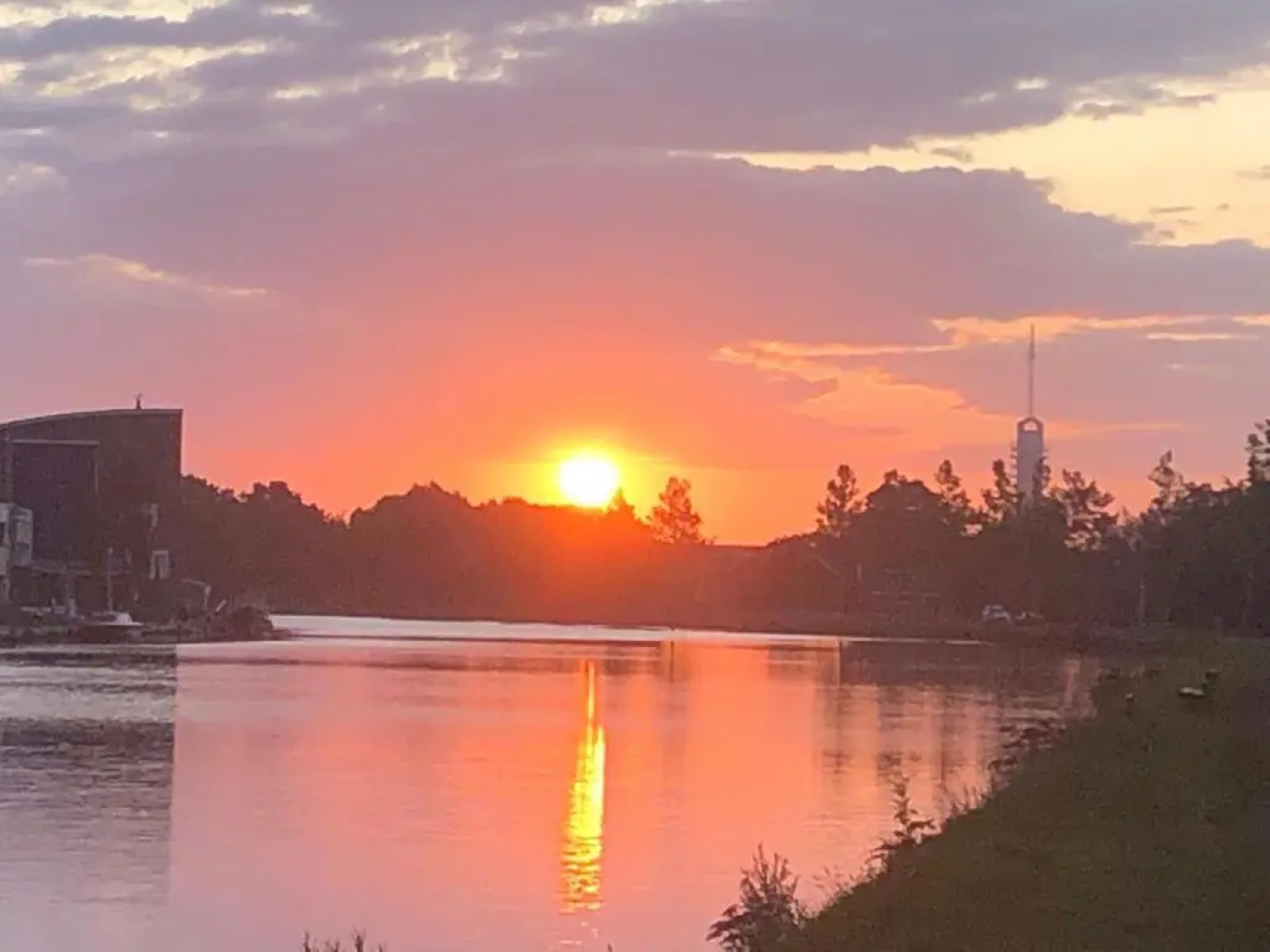 Lodges near the Rhine - Sustainable Residence