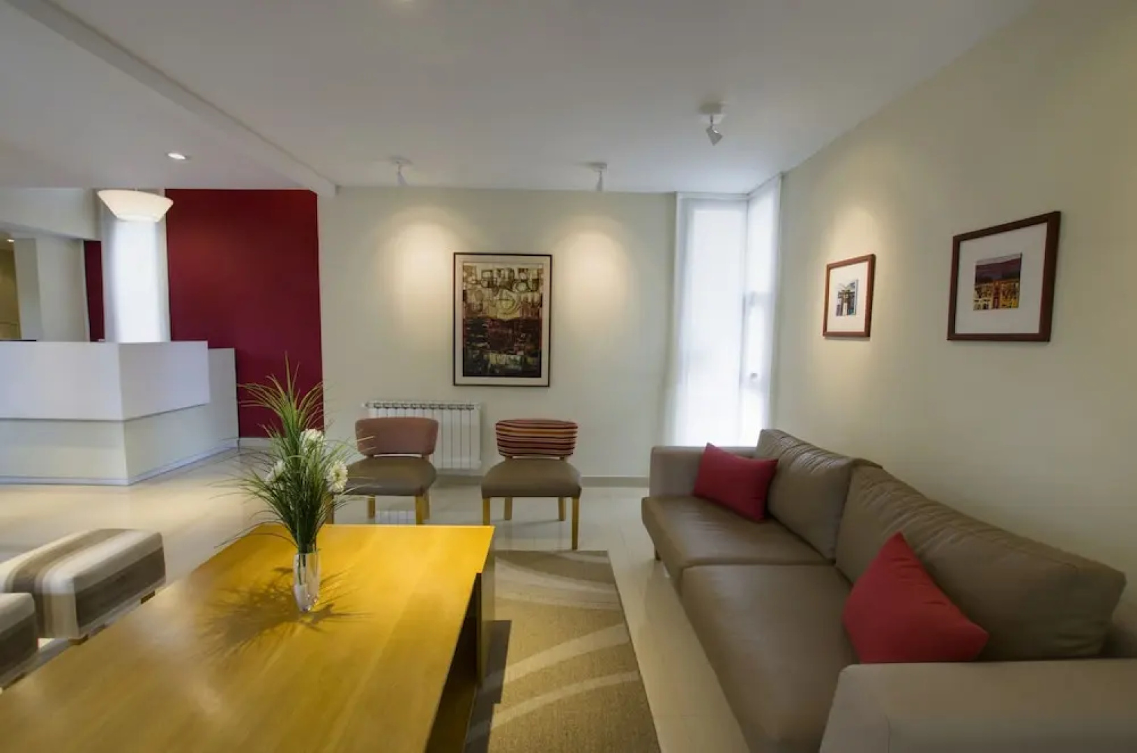 Quinta & Suites Apart Hotel