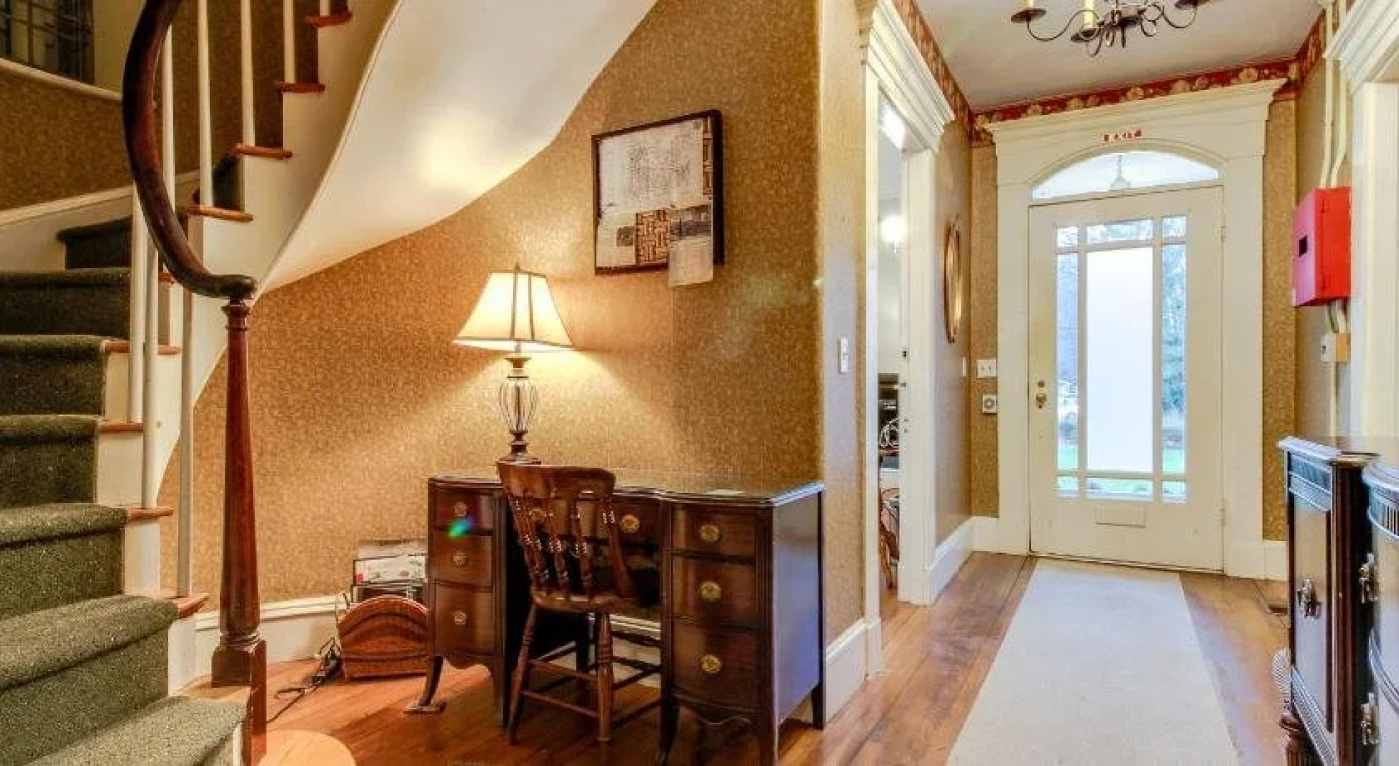 Captain Lawrence Inn