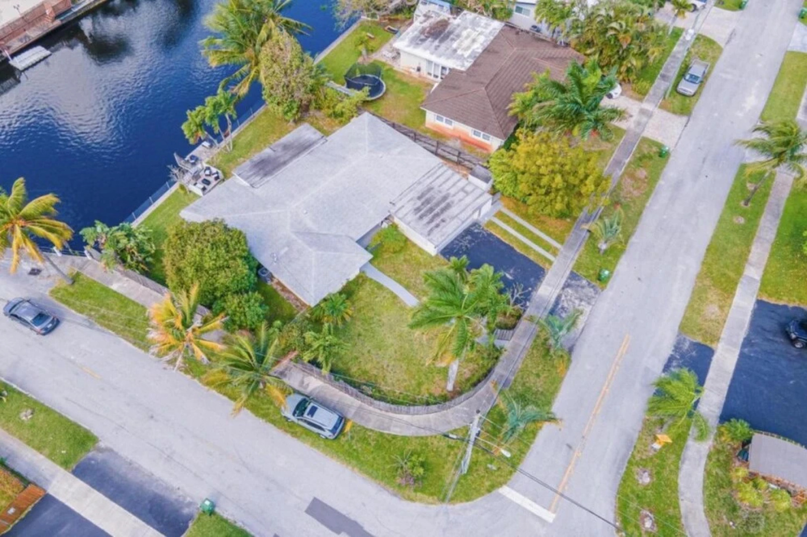 Aquapeace by The Gold Nests