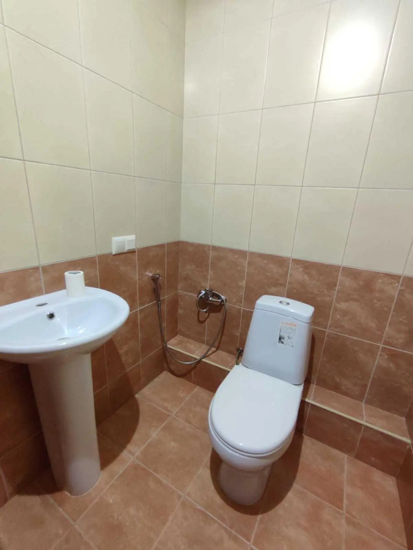 Yousinn (Юсинн) на улице Добролюбова