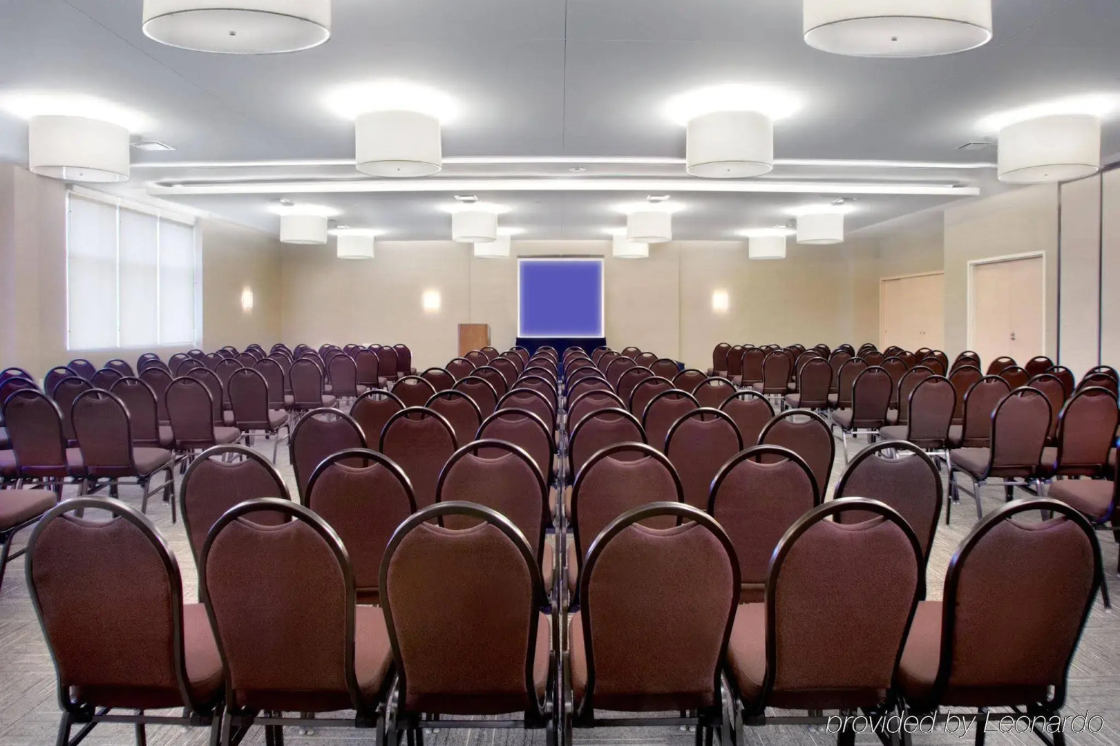 Novotel Montreal Aeroport