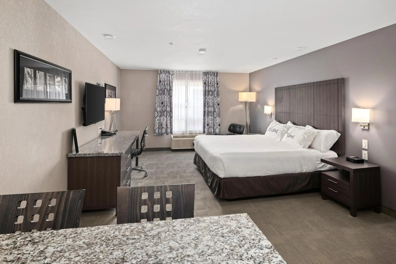 Home Inn & Suites Saskatoon South