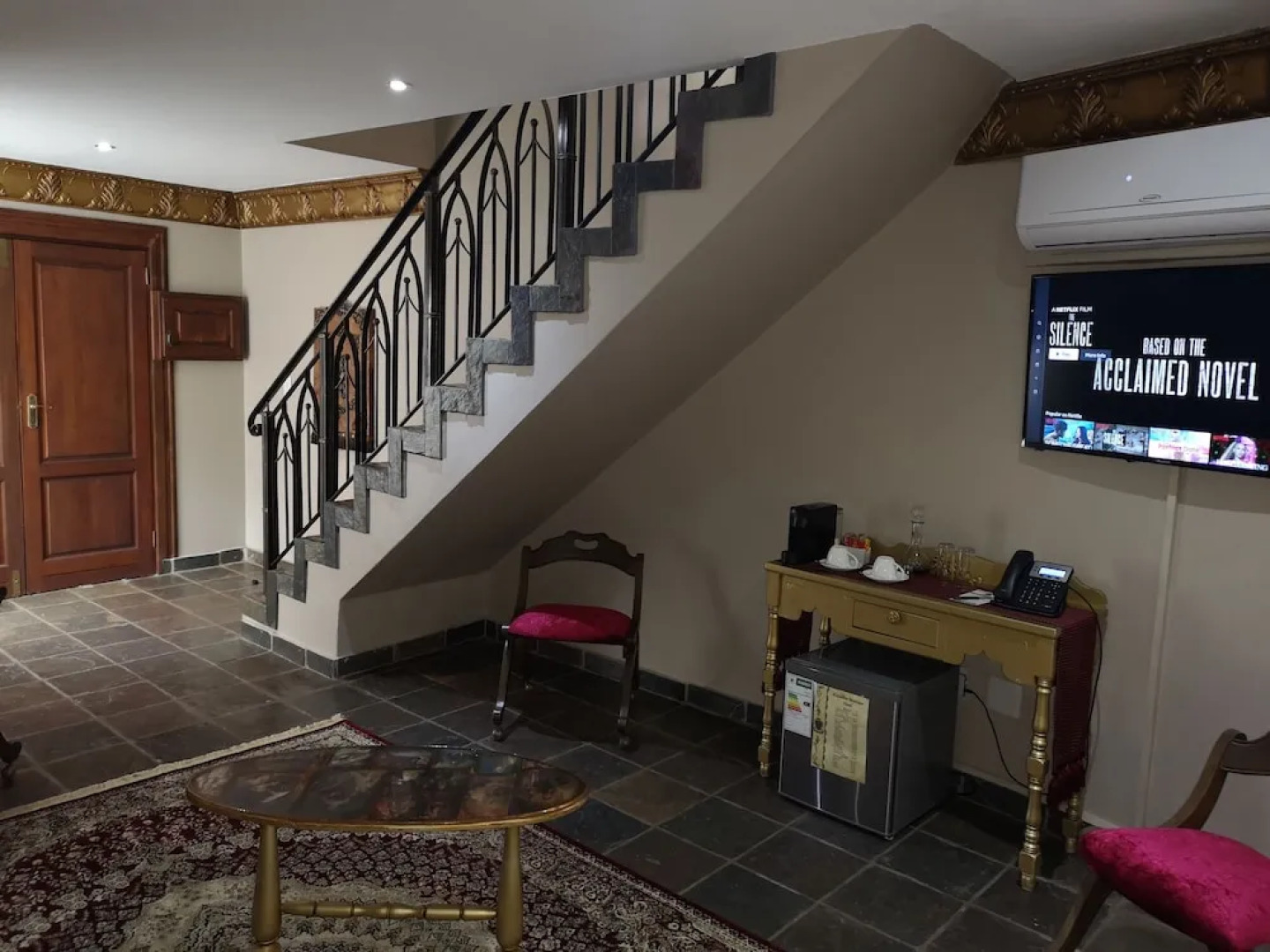 Excalibur Boutique Hotel