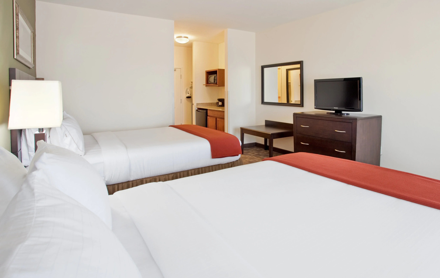 Holiday Inn Express & Suites Topeka North by IHG