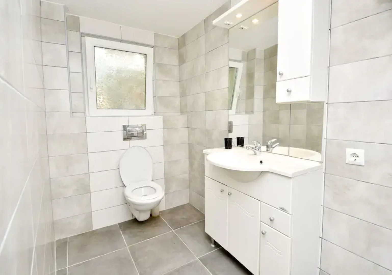 Apartmani Robi i Kristina