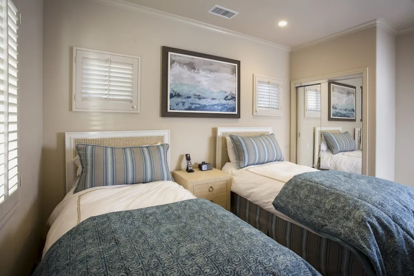 Sunset Cove Villas in Laguna Beach