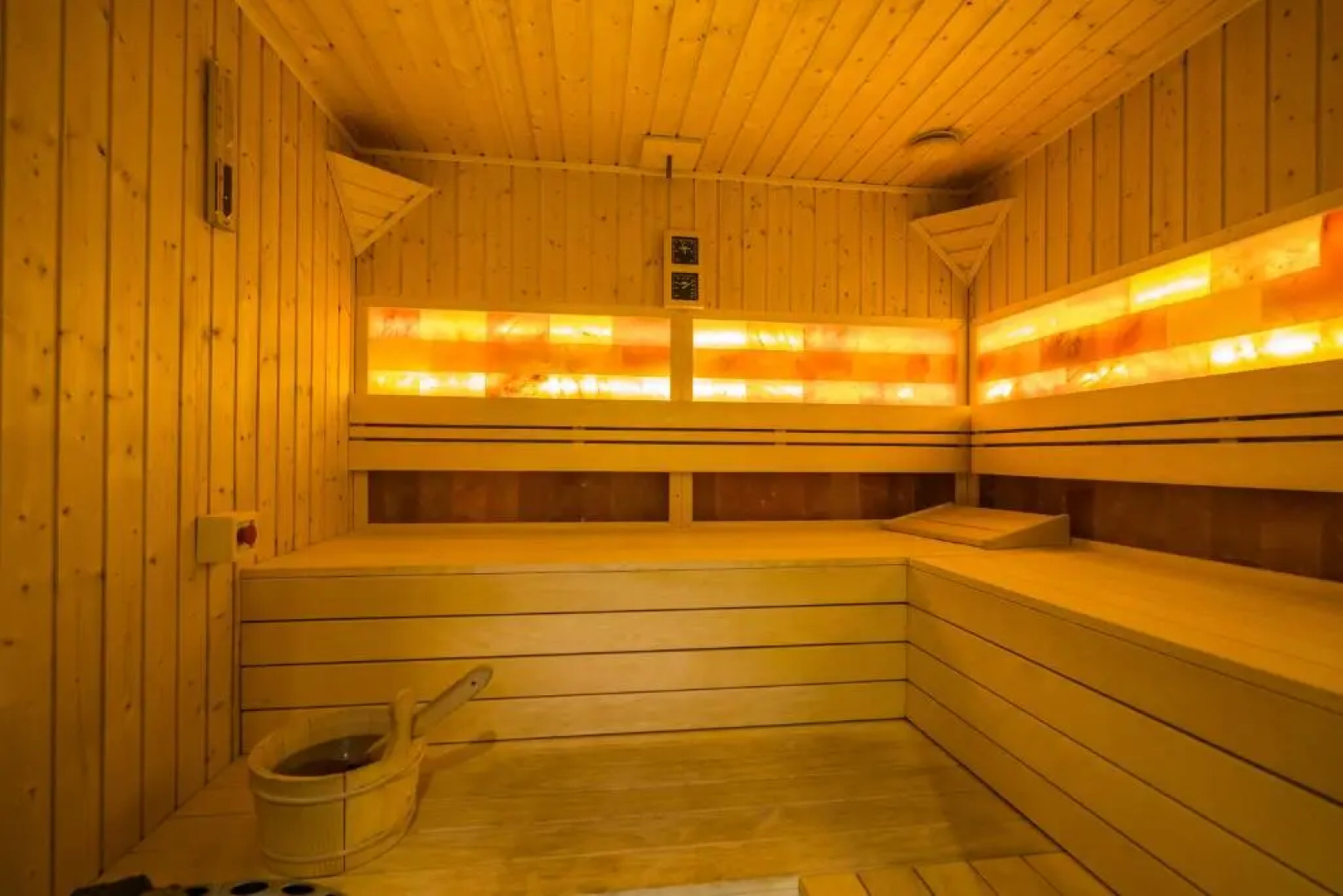 SunGarden Wellness & Conference Hotel