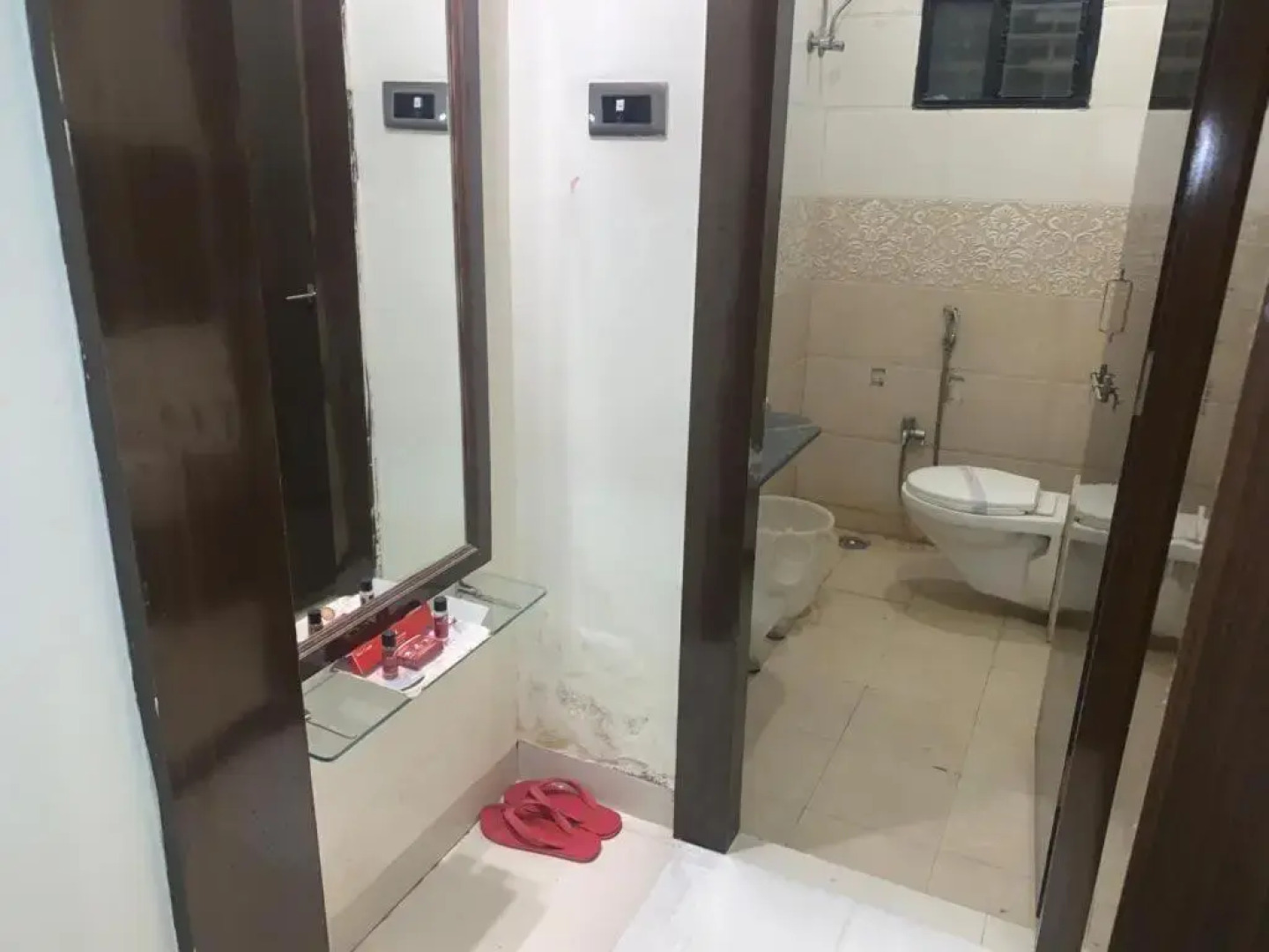 STARiHOTELS Railway Station Hinganghat