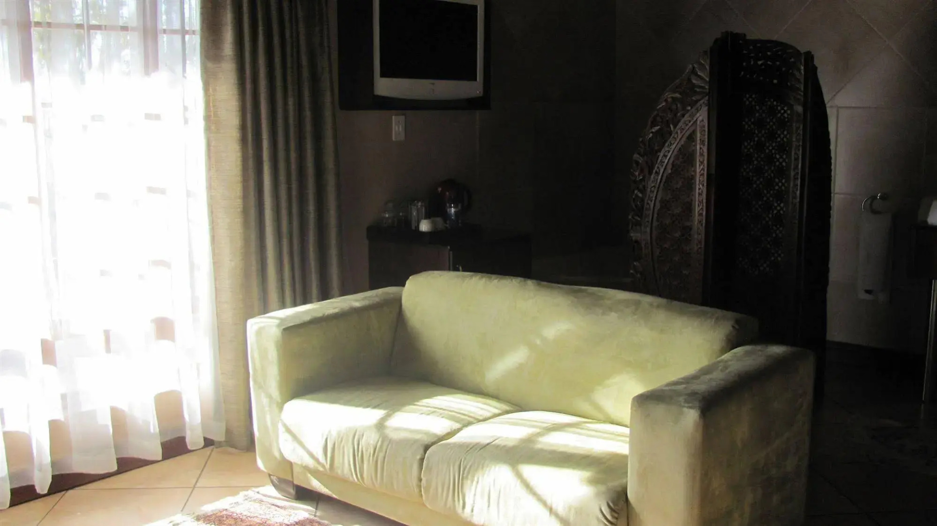 Flamingos Nest Guest House