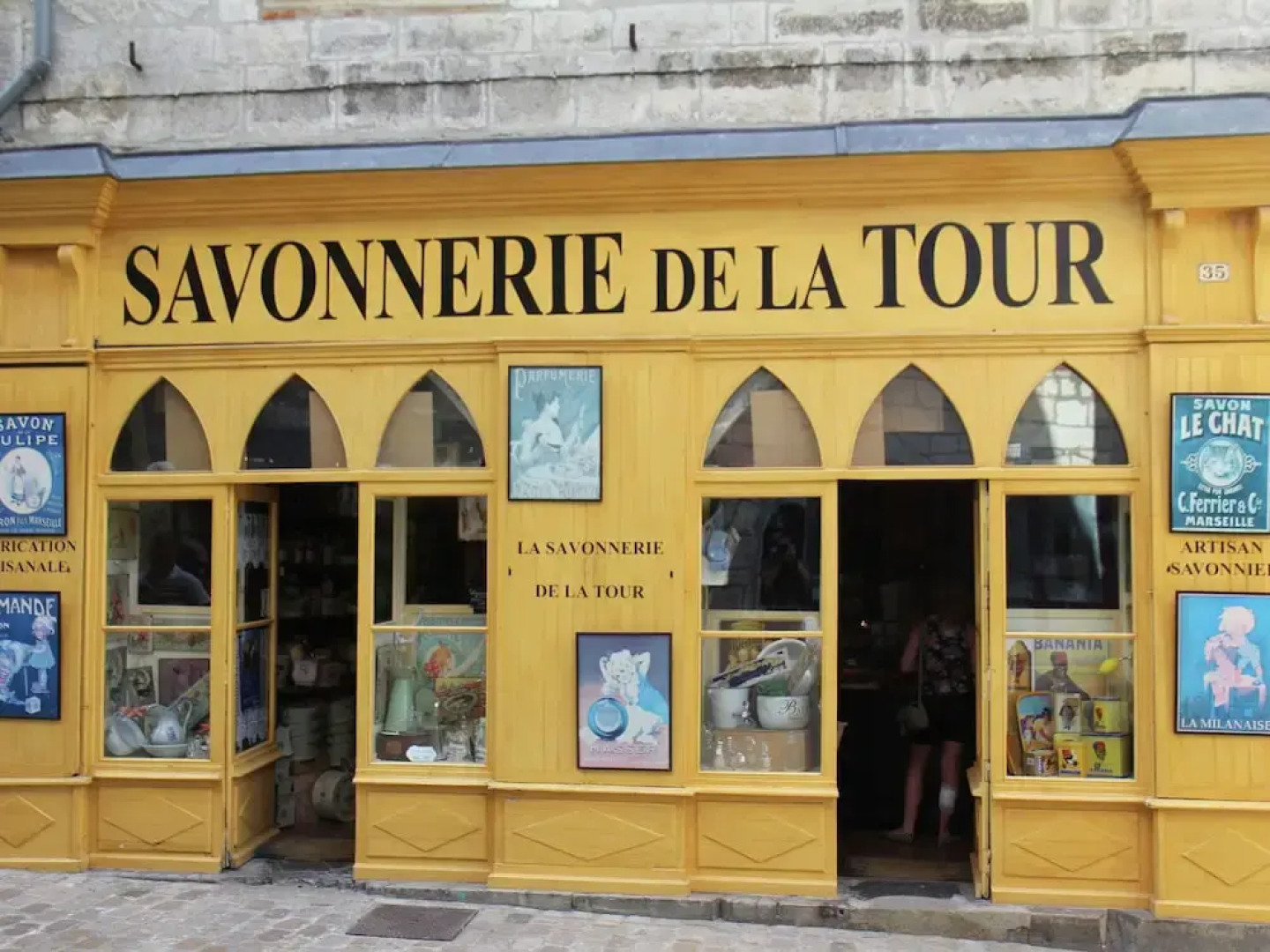 Cozy Mansion in Brandonnet With Swimming Pool