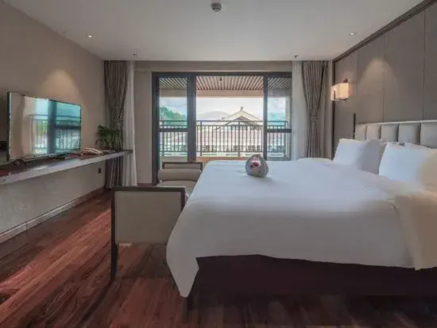 Yipin Yunjing Resort Hotel