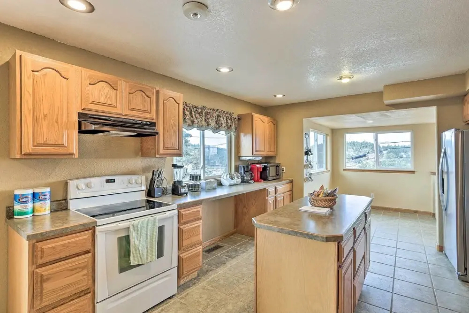 Lovely Black Hills Area Home: Covered Porch & Deck