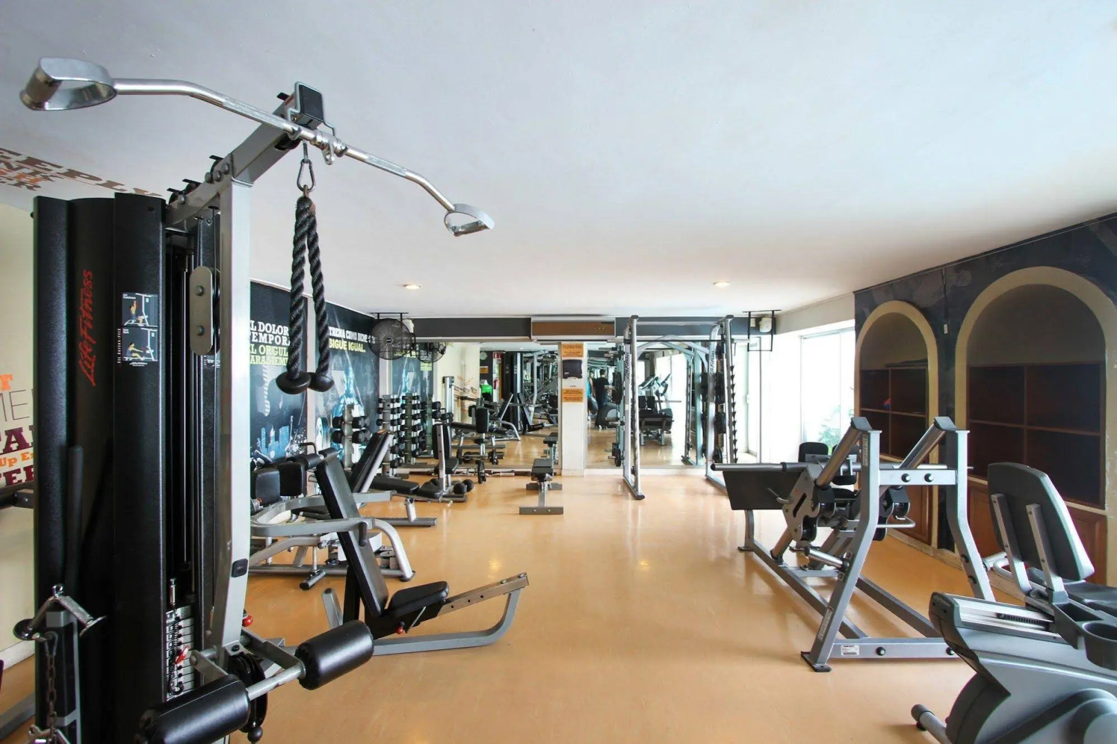 Oceano Palace Beach Resort