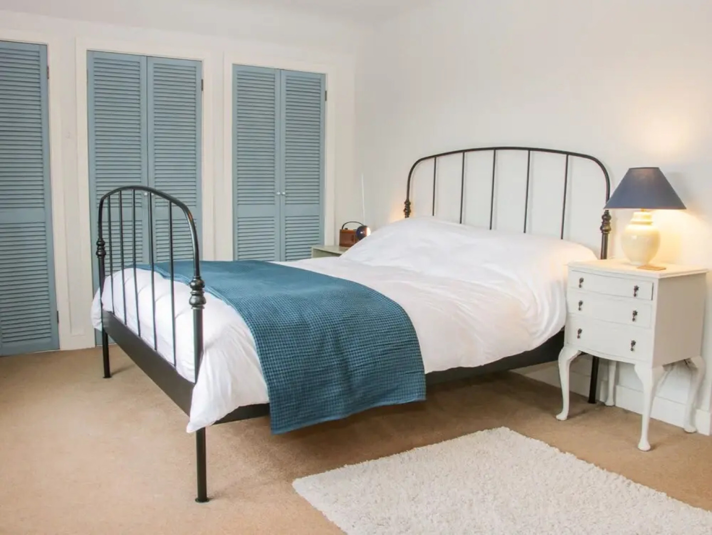 Holmwood, Montgomery