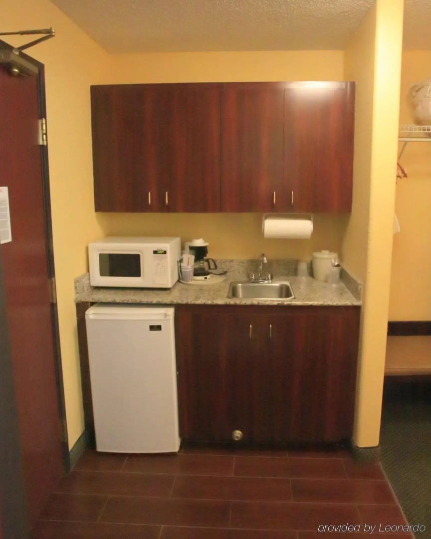 Holiday Inn Express & Suites Colorado Springs North by IHG